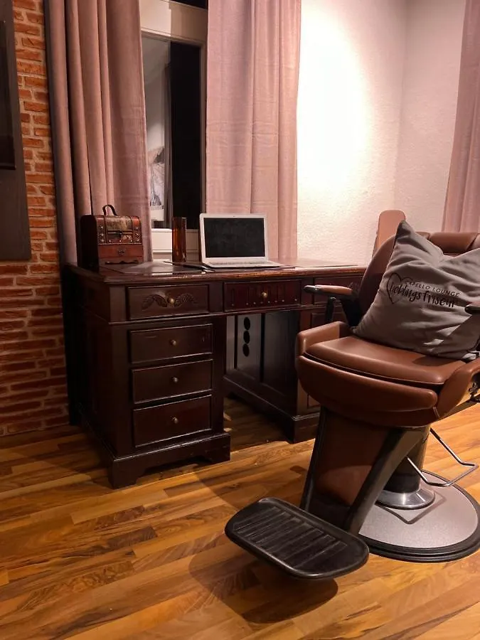Charmante Ferienwohnung In Dresden Striesen - Frau Pie Appartement