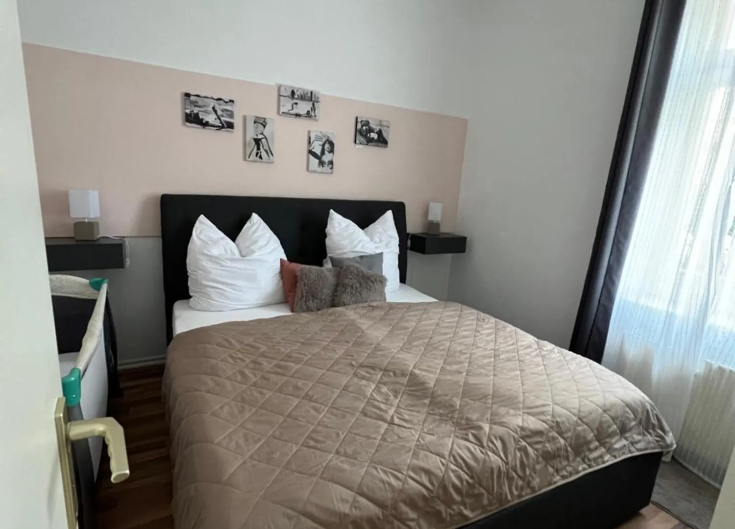 Charmante Ferienwohnung In Dresden Striesen - Frau Pie Appartement Apartment