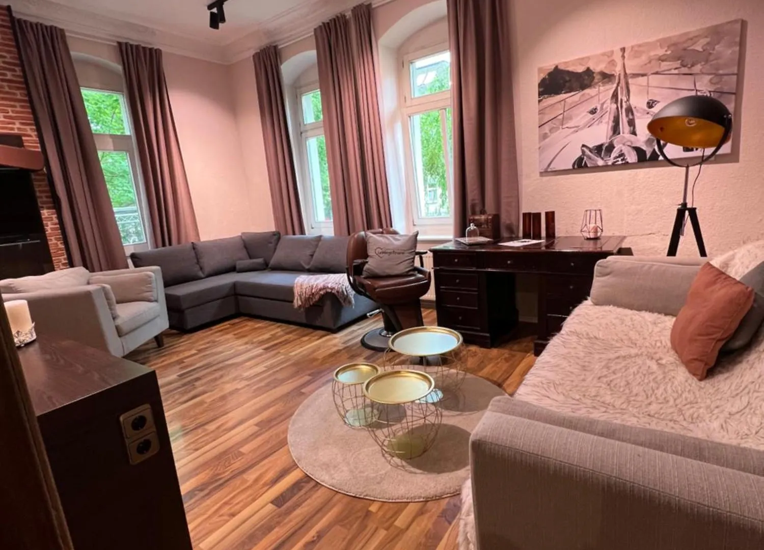 Apartment Charmante Ferienwohnung In Dresden Striesen - Frau Pie Appartement